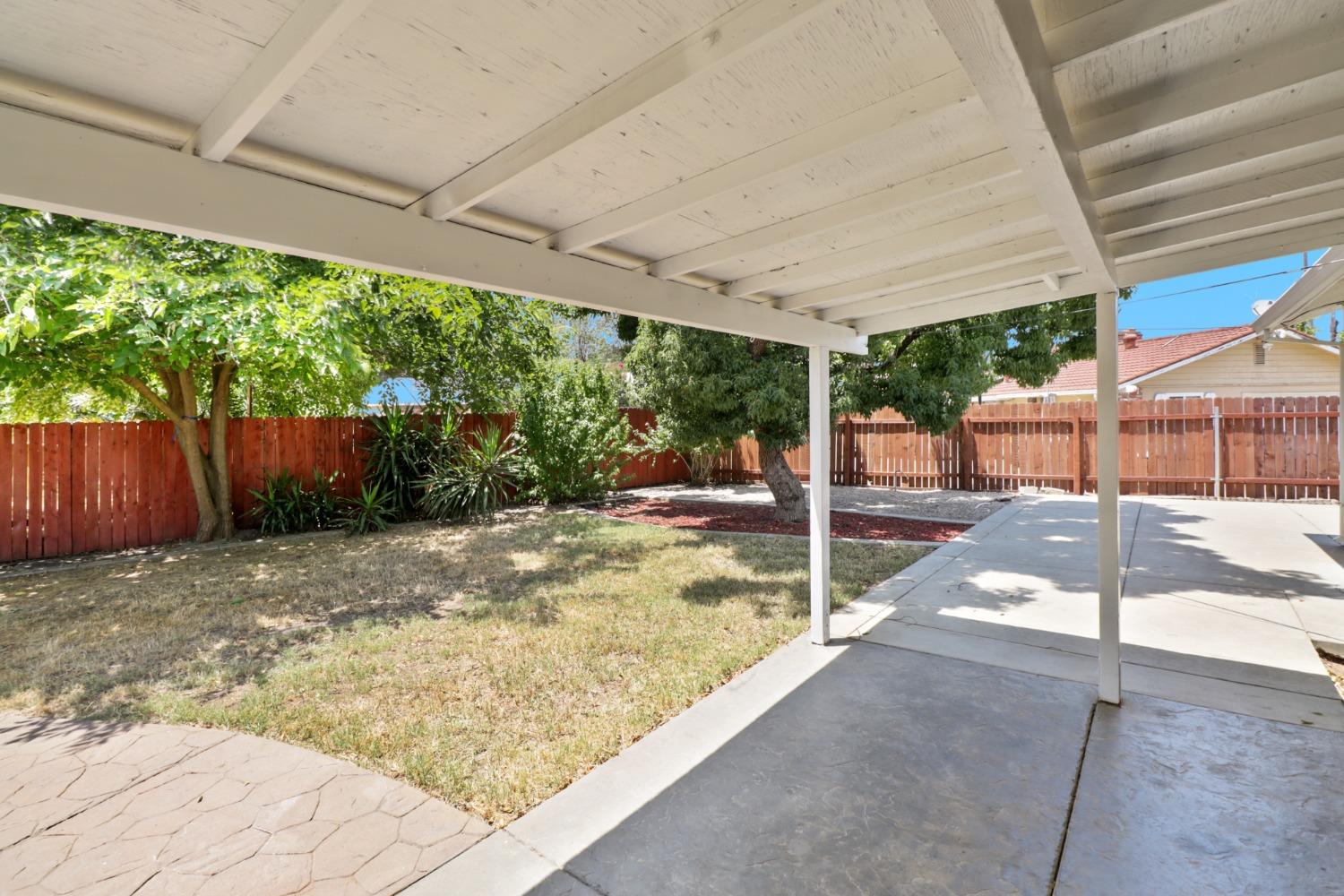 Detail Gallery Image 34 of 39 For 3314 Seaborg Way, Sacramento,  CA 95827 - 3 Beds | 2 Baths