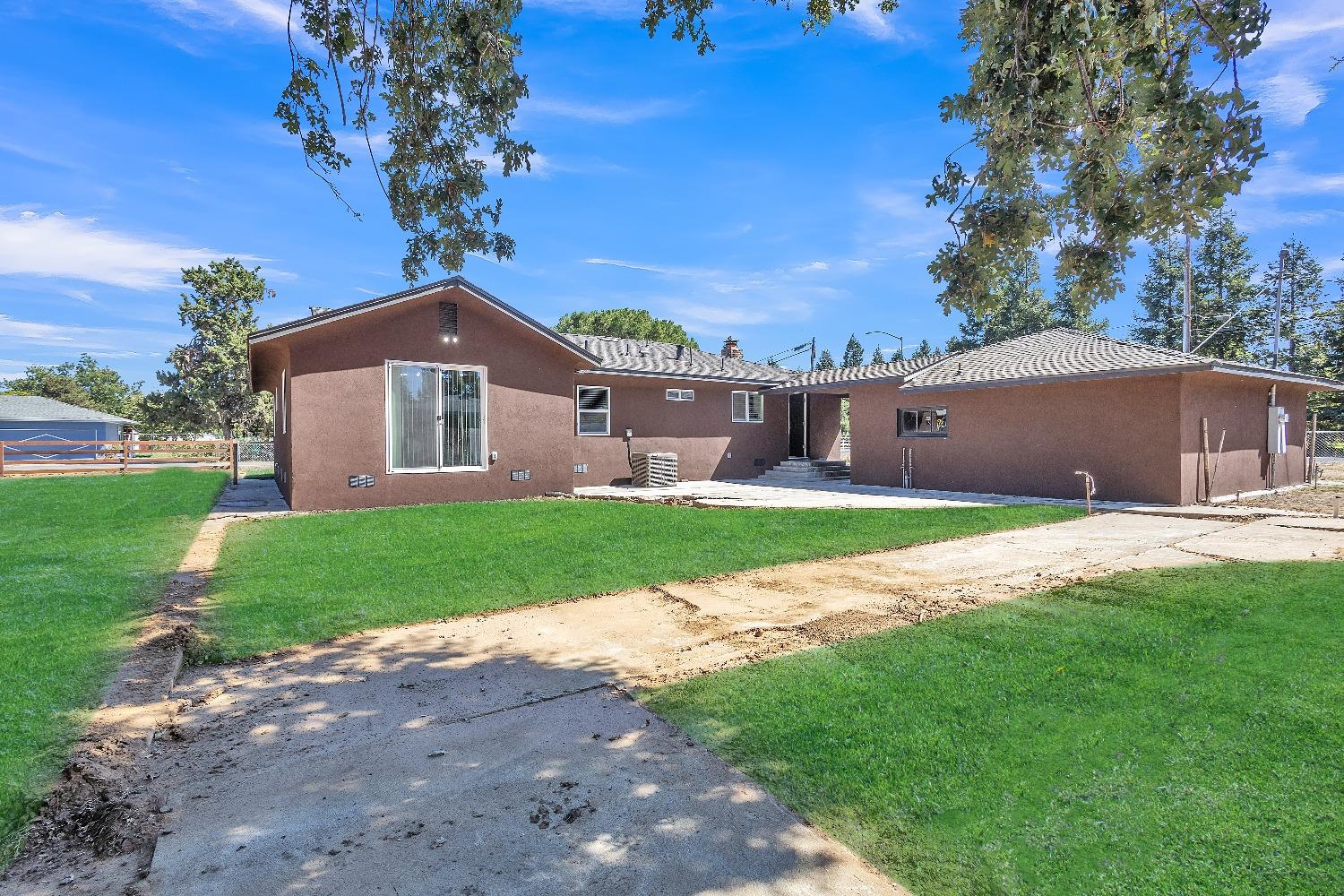 N Eunice Avenue, Acampo, California image 10