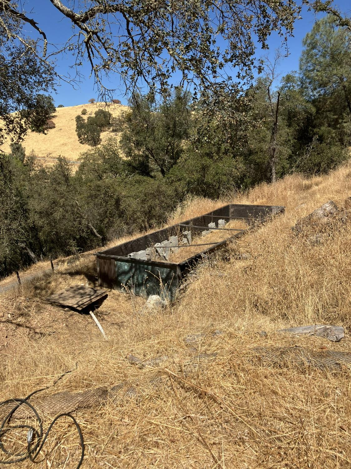 Detail Gallery Image 4 of 22 For 14994 Fremont Mine Rd, Amador City,  CA 95601 - 3 Beds | 2 Baths