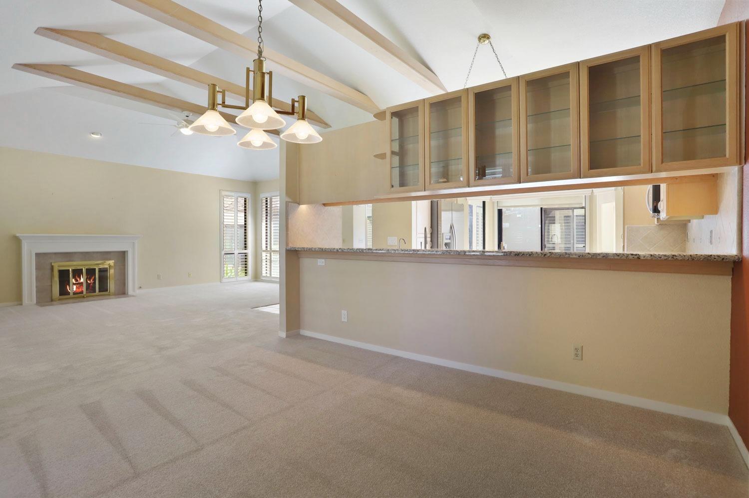 Detail Gallery Image 12 of 49 For 2435 Macarthur Pkwy, Lodi,  CA 95242 - 2 Beds | 2 Baths