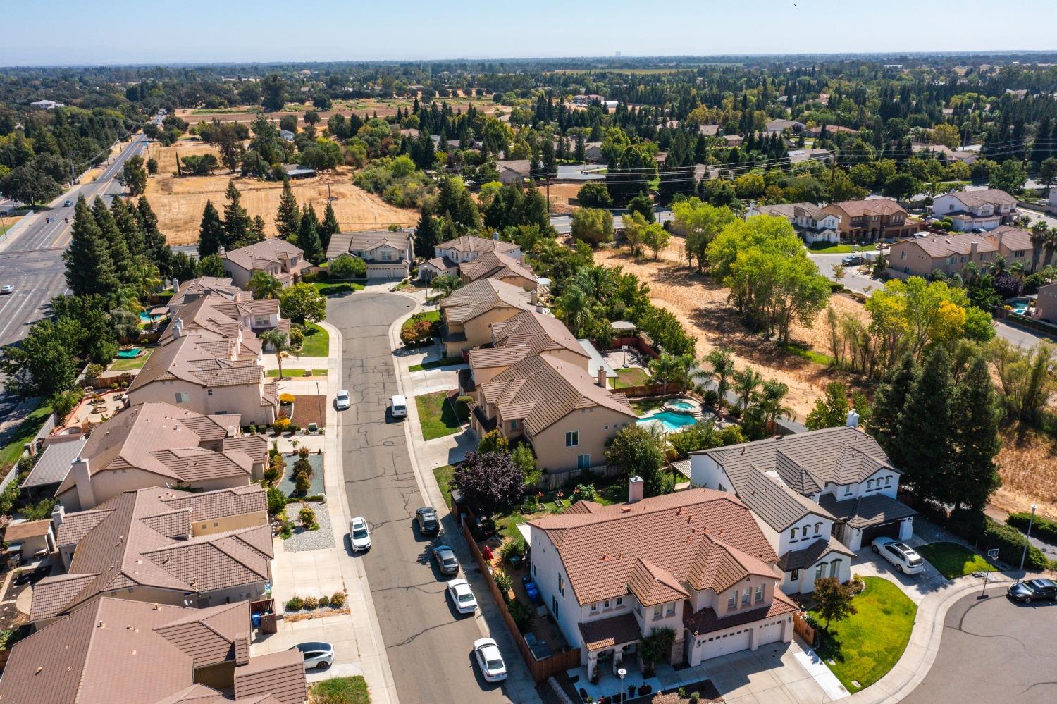 Detail Gallery Image 54 of 67 For 9678 Amber Fields Ct, Elk Grove,  CA 95624 - 5 Beds | 4/1 Baths