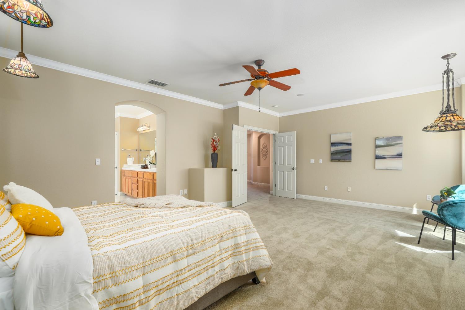 Detail Gallery Image 34 of 67 For 9678 Amber Fields Ct, Elk Grove,  CA 95624 - 5 Beds | 4/1 Baths