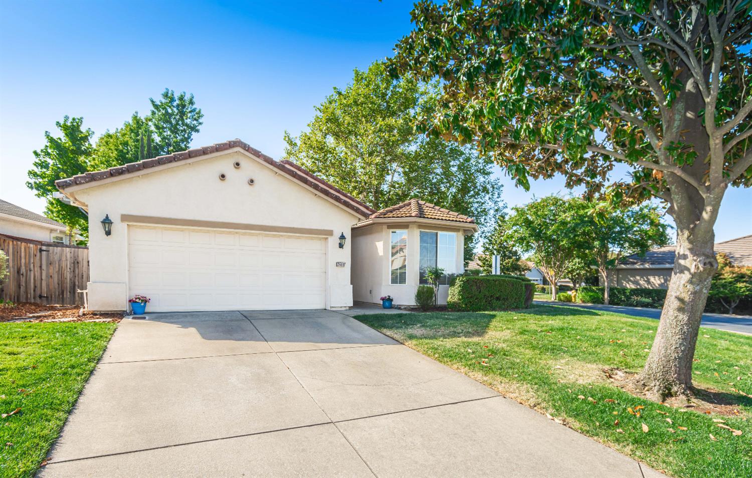 Detail Gallery Image 5 of 50 For 2600 Coldwater Ct, Rocklin,  CA 95765 - 2 Beds | 2 Baths