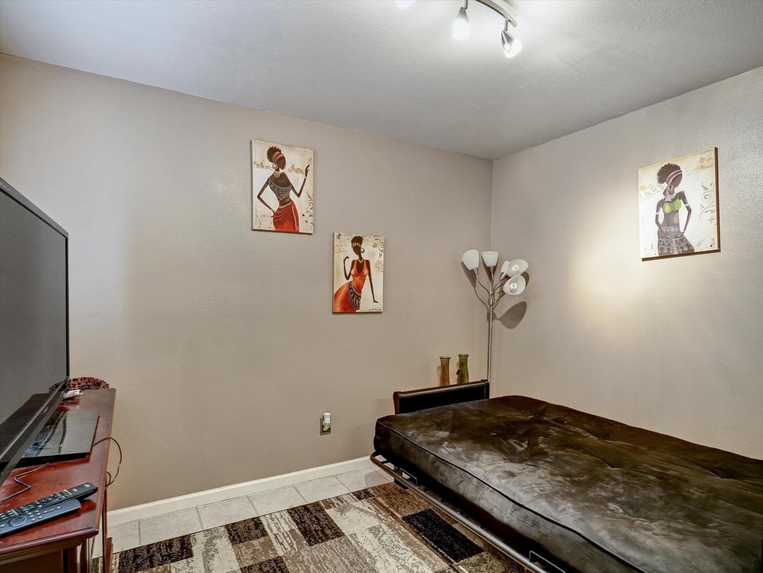 Detail Gallery Image 22 of 31 For 1613 Porter Way, Stockton,  CA 95207 - 2 Beds | 2 Baths