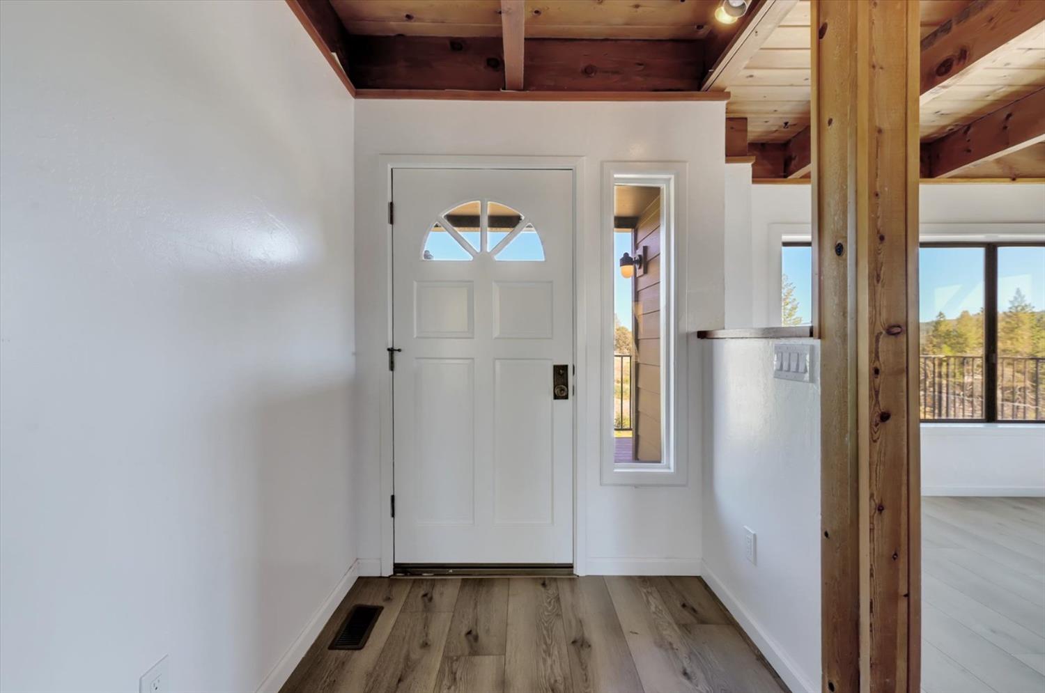 Detail Gallery Image 4 of 90 For 10417 Tasha Rd, Nevada City,  CA 95959 - 3 Beds | 2 Baths