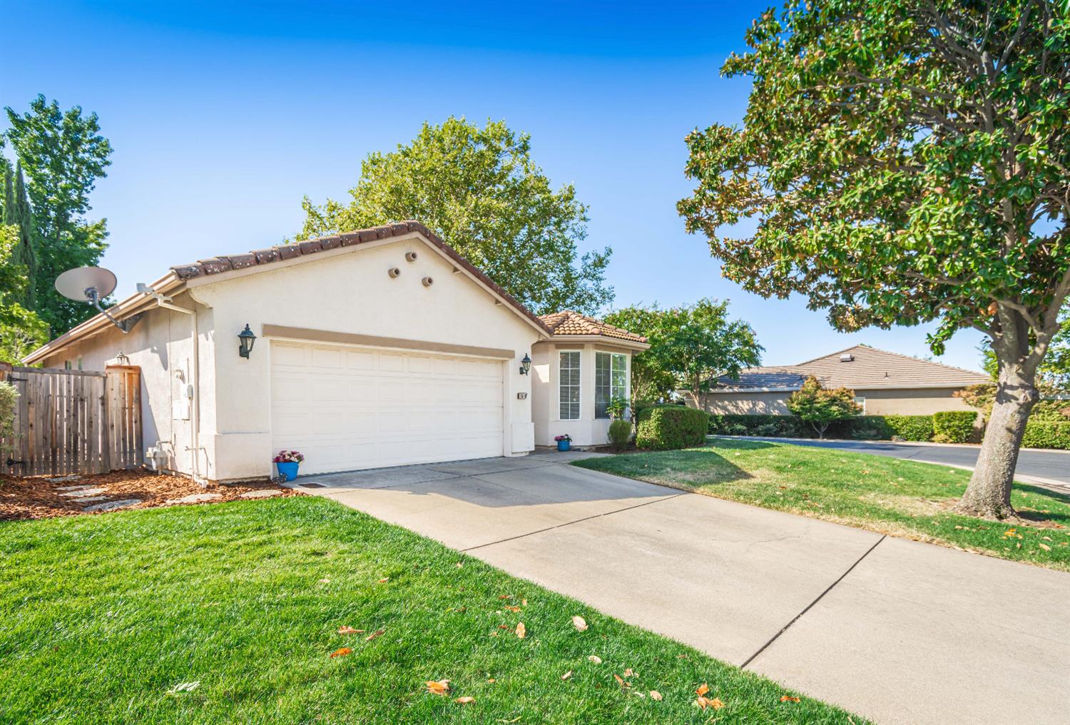 Detail Gallery Image 4 of 50 For 2600 Coldwater Ct, Rocklin,  CA 95765 - 2 Beds | 2 Baths