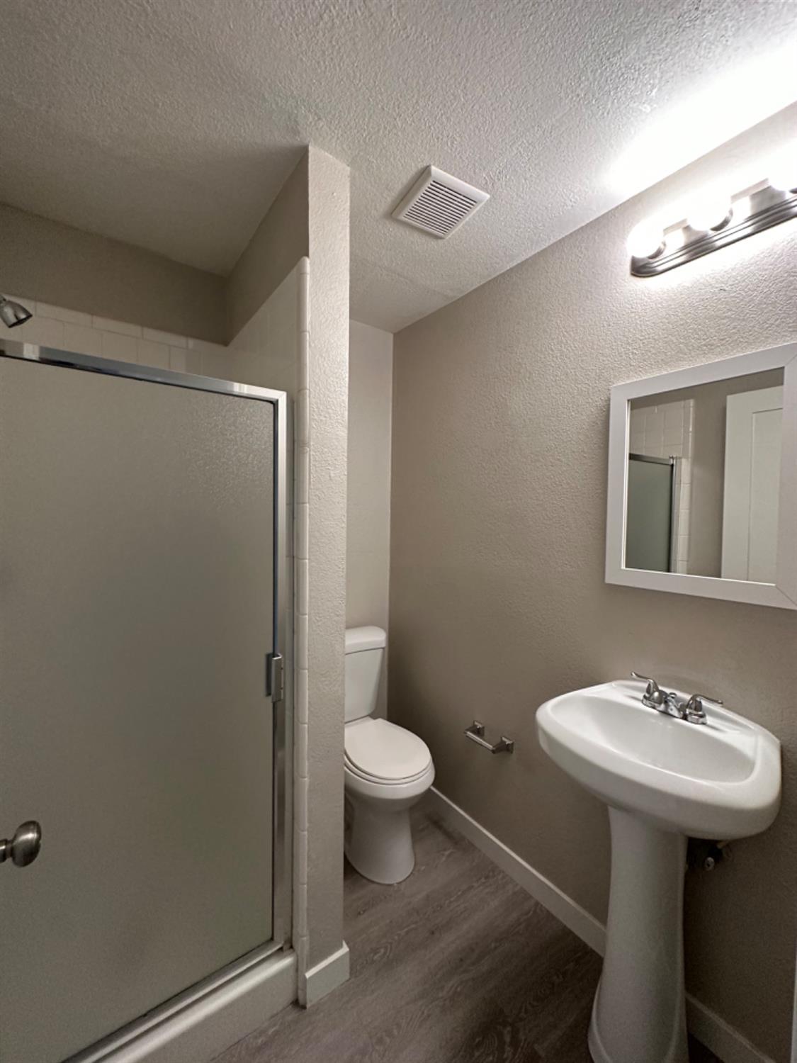 Detail Gallery Image 18 of 24 For 142 E Maple St, Stockton,  CA 95204 - 3 Beds | 2 Baths