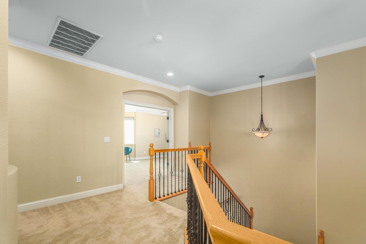 Detail Gallery Image 14 of 67 For 9678 Amber Fields Ct, Elk Grove,  CA 95624 - 5 Beds | 4/1 Baths