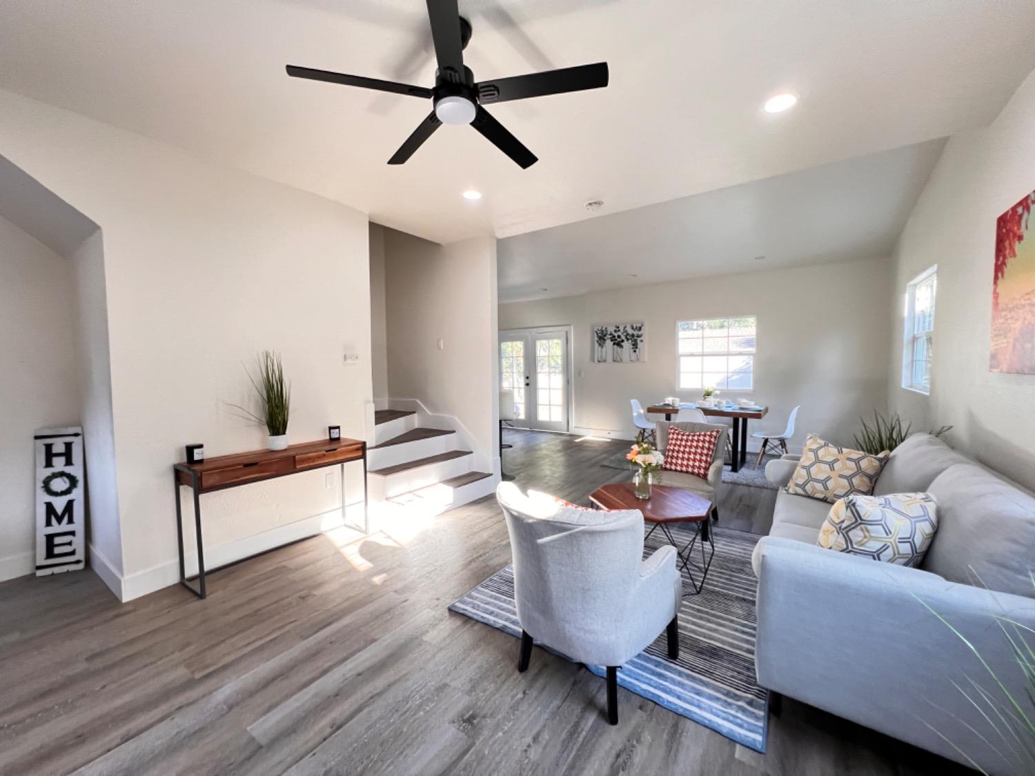 Detail Gallery Image 2 of 32 For 236 W Poplar St, Stockton,  CA 95203 - 3 Beds | 2 Baths