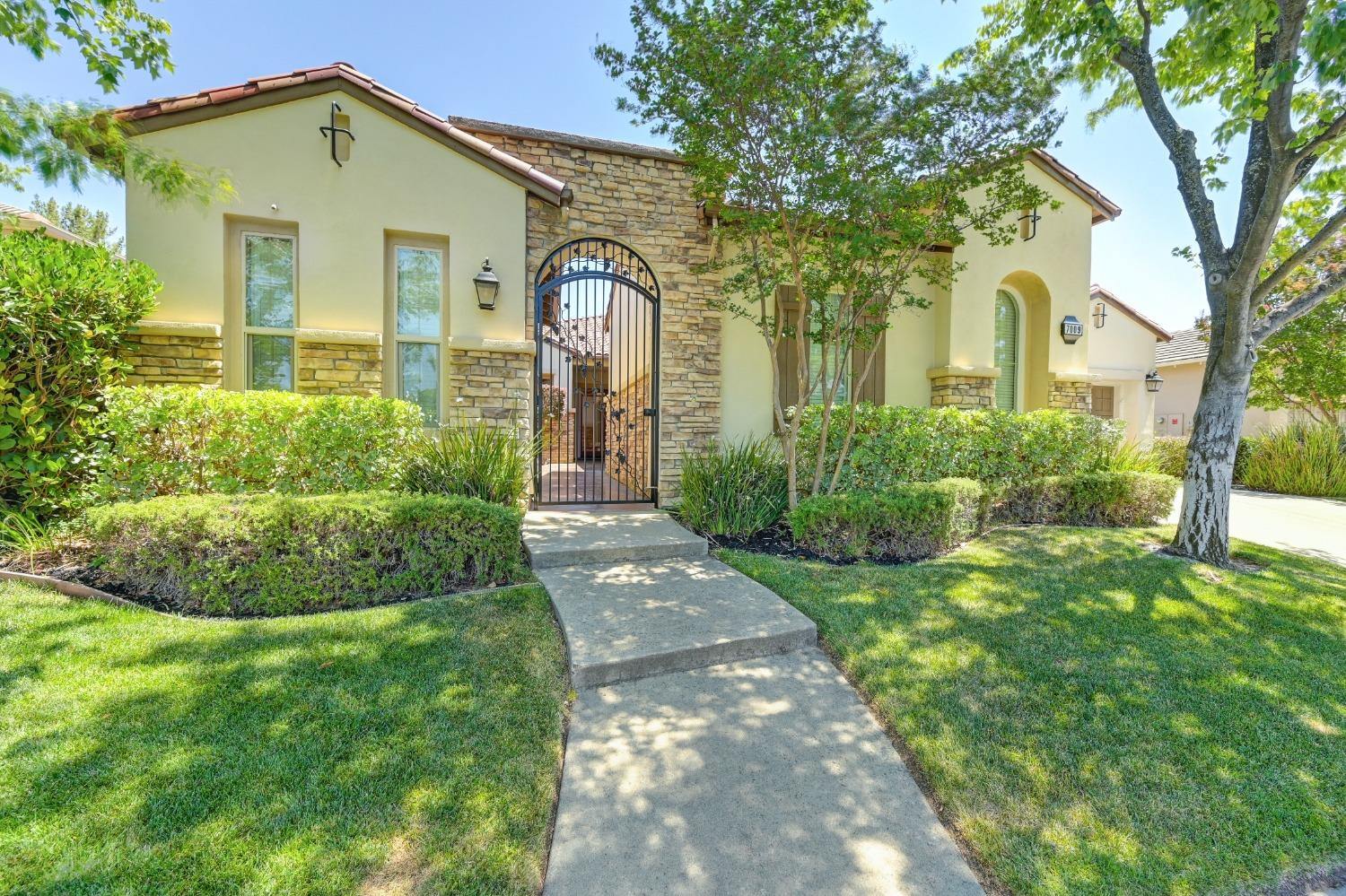 Detail Gallery Image 5 of 50 For 7009 Gullane, El Dorado Hills,  CA 95762 - 3 Beds | 2/1 Baths