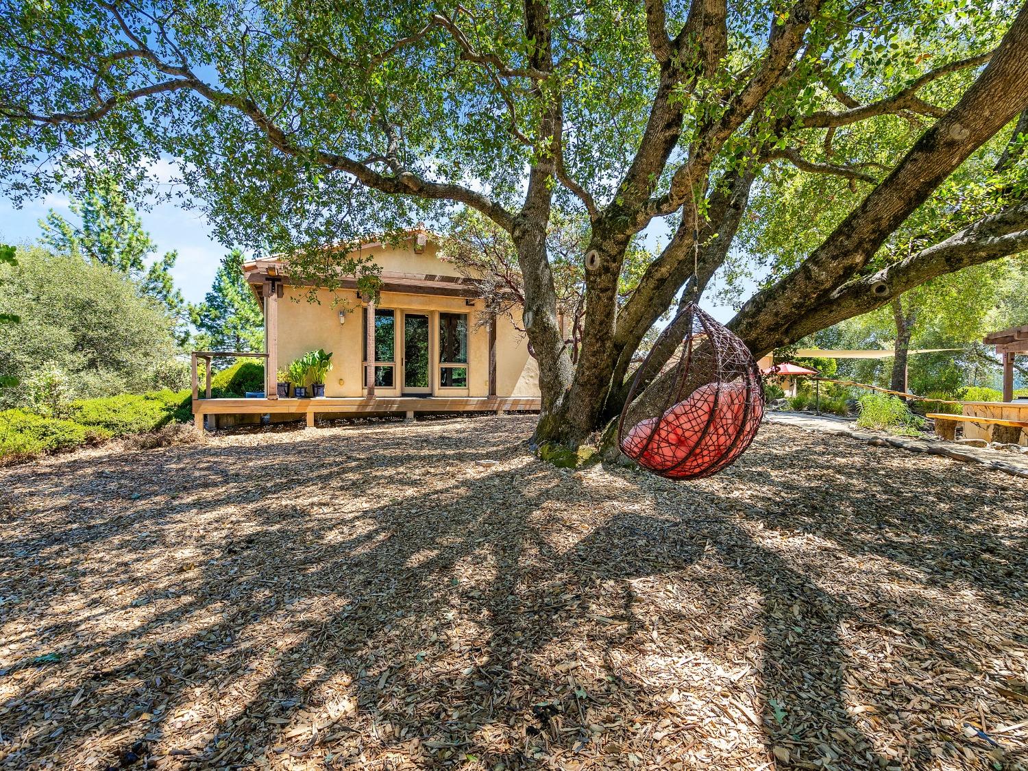 Detail Gallery Image 30 of 56 For 4330 Carlson Way, Diamond Springs,  CA 95619 - 2 Beds | 3/1 Baths