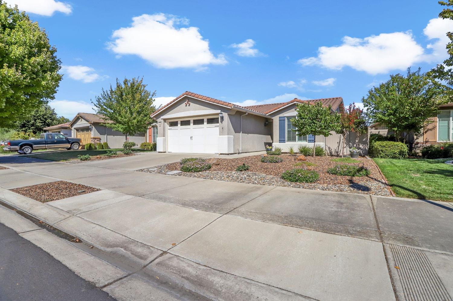 Detail Gallery Image 7 of 57 For 2372 Shadow Berry Dr, Manteca,  CA 95336 - 2 Beds | 2 Baths