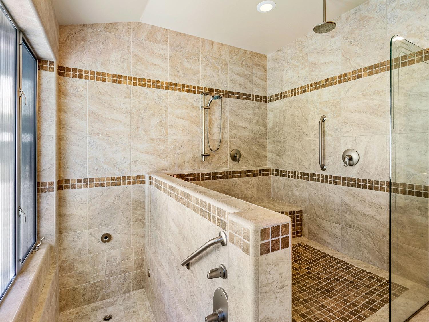 Detail Gallery Image 23 of 56 For 4330 Carlson Way, Diamond Springs,  CA 95619 - 2 Beds | 3/1 Baths