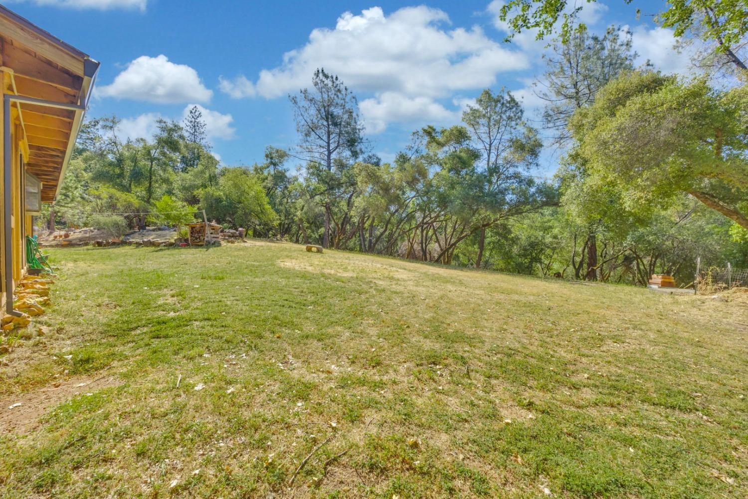 Detail Gallery Image 6 of 35 For 20337 Tiger Tail Rd, Grass Valley,  CA 95949 - 3 Beds | 2 Baths