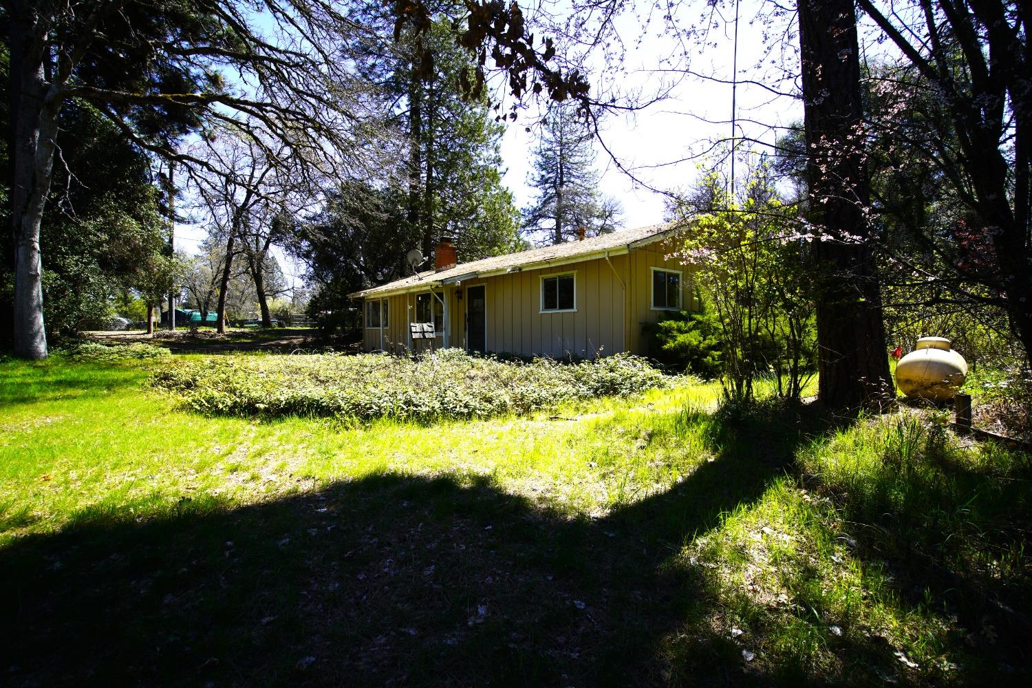 Detail Gallery Image 26 of 29 For 10806 Beckville Rd, Nevada City,  CA 95959 - 2 Beds | 2 Baths