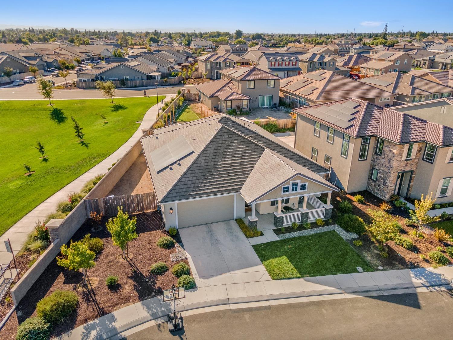 Detail Gallery Image 47 of 55 For 1923 Trulyn, Manteca,  CA 95337 - 5 Beds | 3/1 Baths