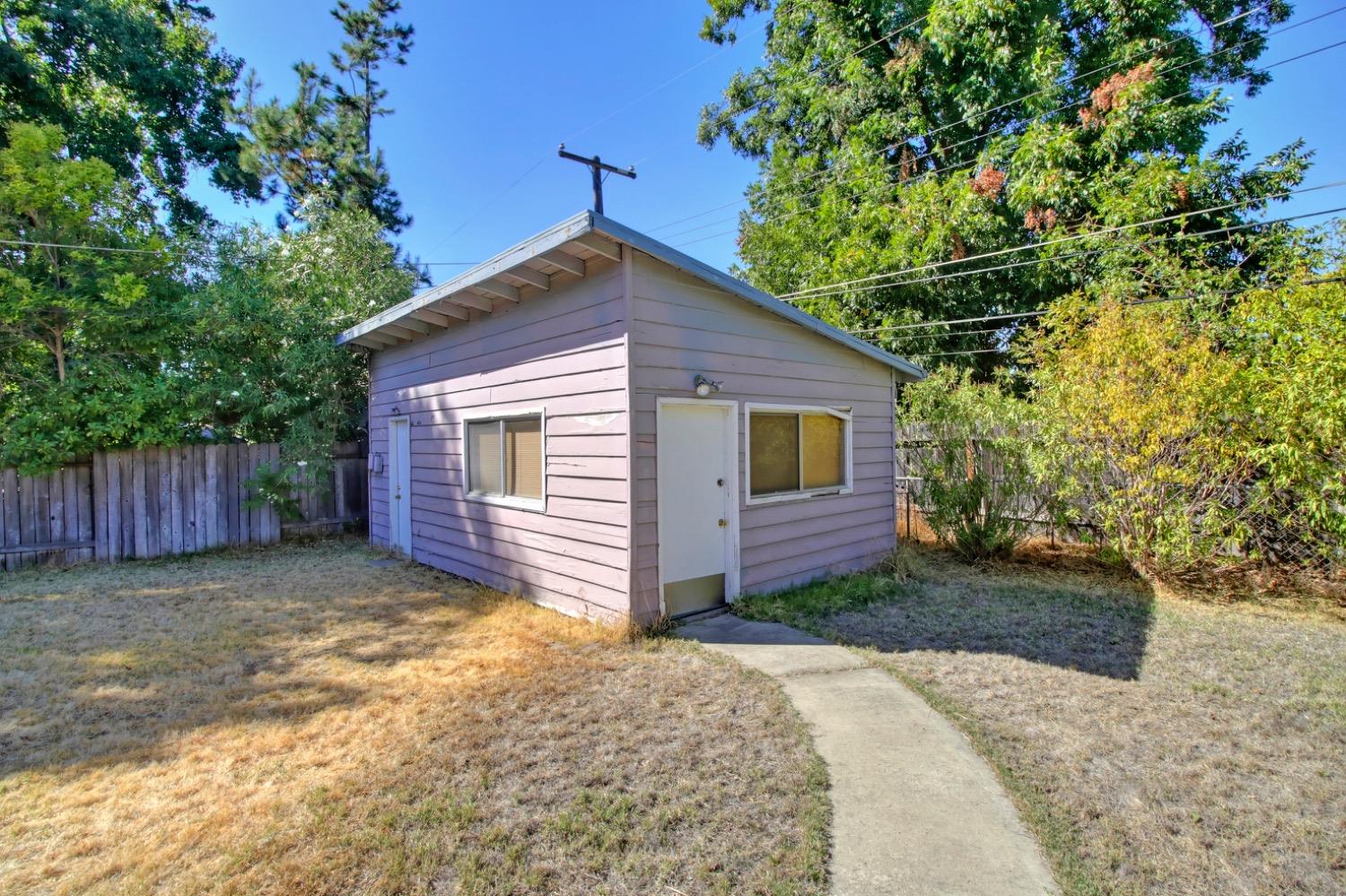 Detail Gallery Image 39 of 48 For 4751 Robertson Ave, Carmichael,  CA 95608 - 3 Beds | 1/1 Baths