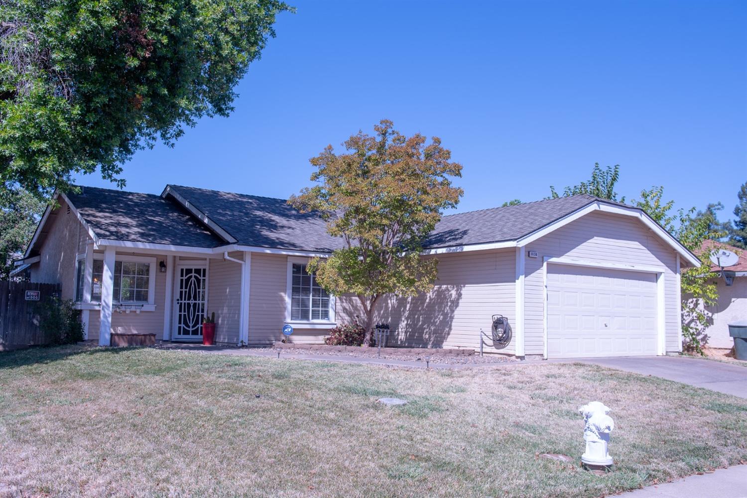 Detail Gallery Image 1 of 24 For 8138 Sonoma Hills Way, Sacramento,  CA 95828 - 3 Beds | 2 Baths