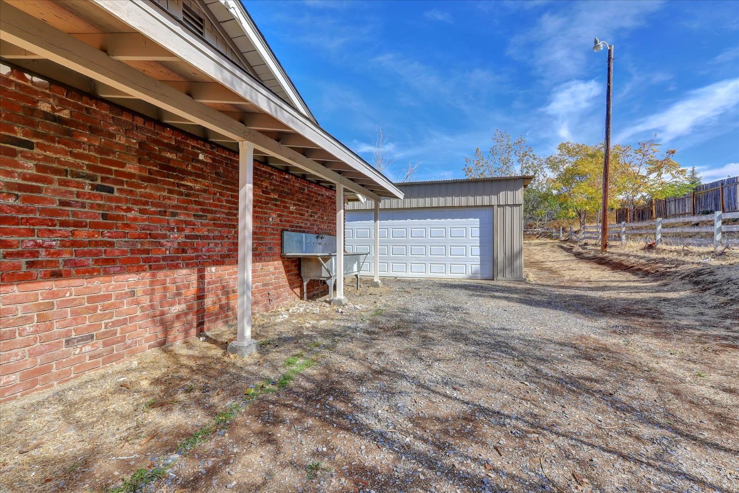 Detail Gallery Image 18 of 28 For 1017 Slate Creek Rd, Grass Valley,  CA 95945 - 3 Beds | 2 Baths