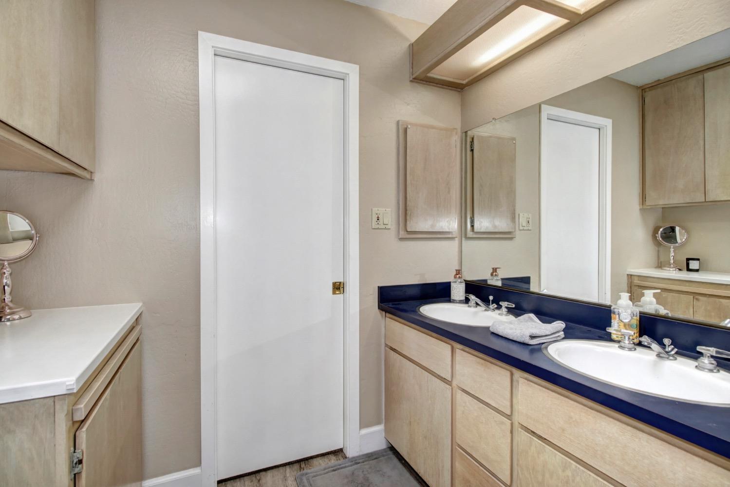 Detail Gallery Image 27 of 48 For 4751 Robertson Ave, Carmichael,  CA 95608 - 3 Beds | 1/1 Baths