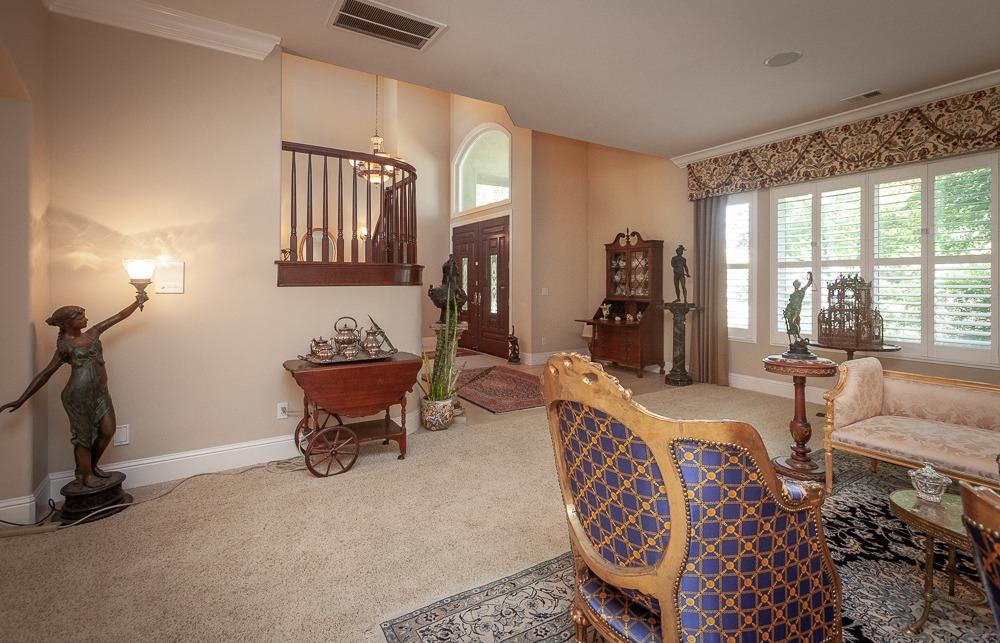 Detail Gallery Image 17 of 99 For 5714 Eastview Dr, Stockton,  CA 95212 - 5 Beds | 4/2 Baths