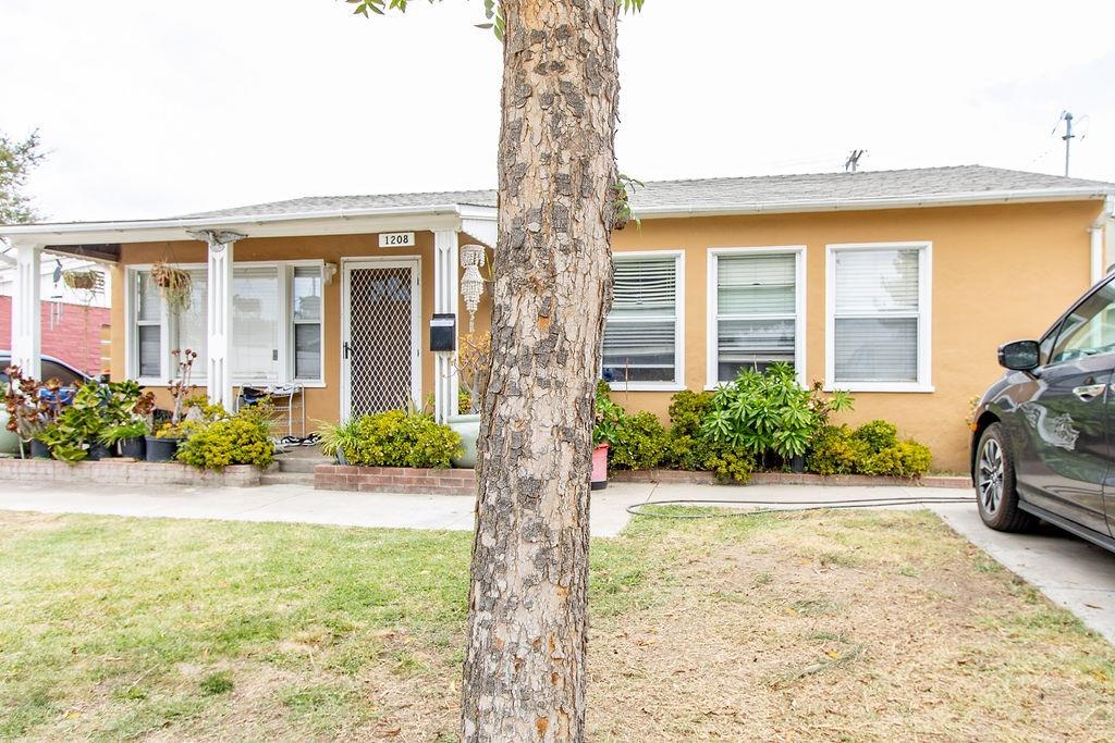 Detail Gallery Image 2 of 18 For 1208 Ritsch Ct, Modesto,  CA 95351 - 2 Beds | 1 Baths