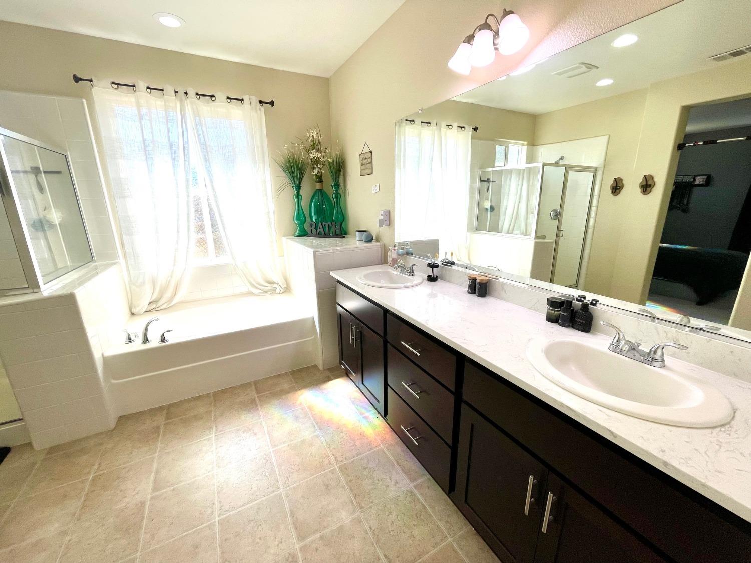 Limestone Ct, Atwater, California image 38