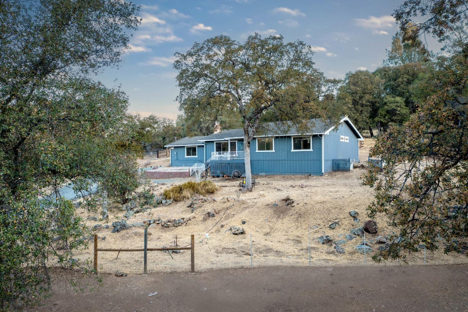 Detail Gallery Image 7 of 62 For 19706 Valley Vista Way, Penn Valley,  CA 95946 - 4 Beds | 2 Baths