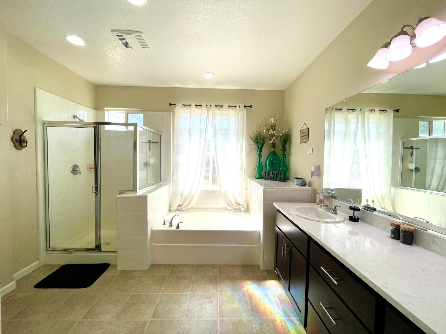 Limestone Ct, Atwater, California image 37