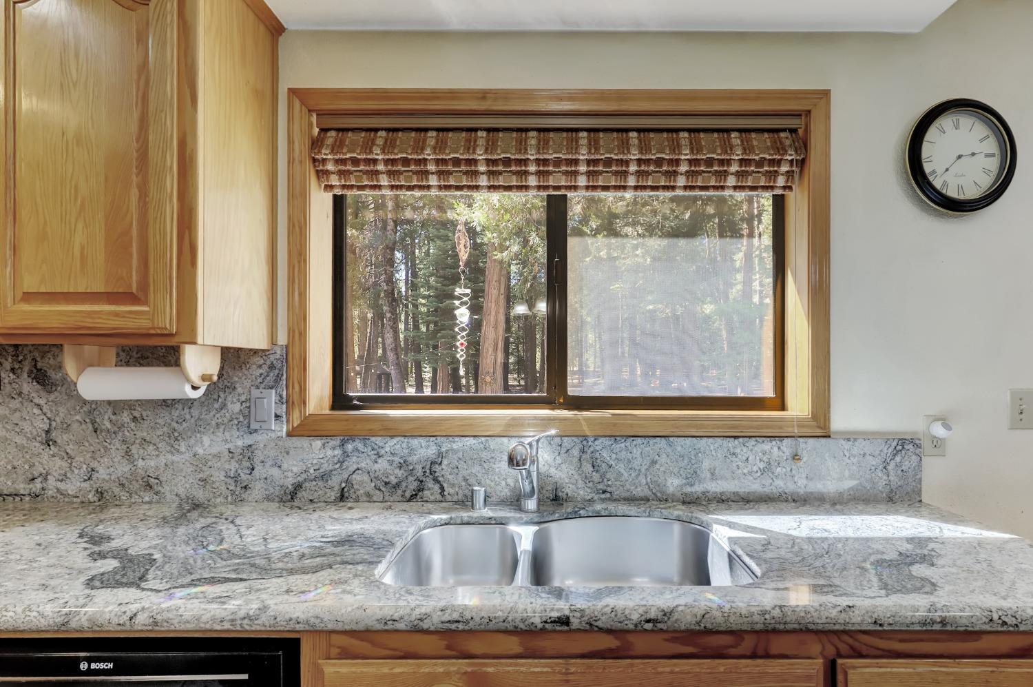 Detail Gallery Image 23 of 95 For 11454 Sky Pines Ridge Rd, Nevada City,  CA 95959 - 3 Beds | 2 Baths