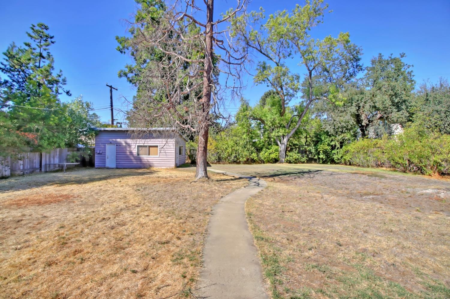 Detail Gallery Image 36 of 48 For 4751 Robertson Ave, Carmichael,  CA 95608 - 3 Beds | 1/1 Baths