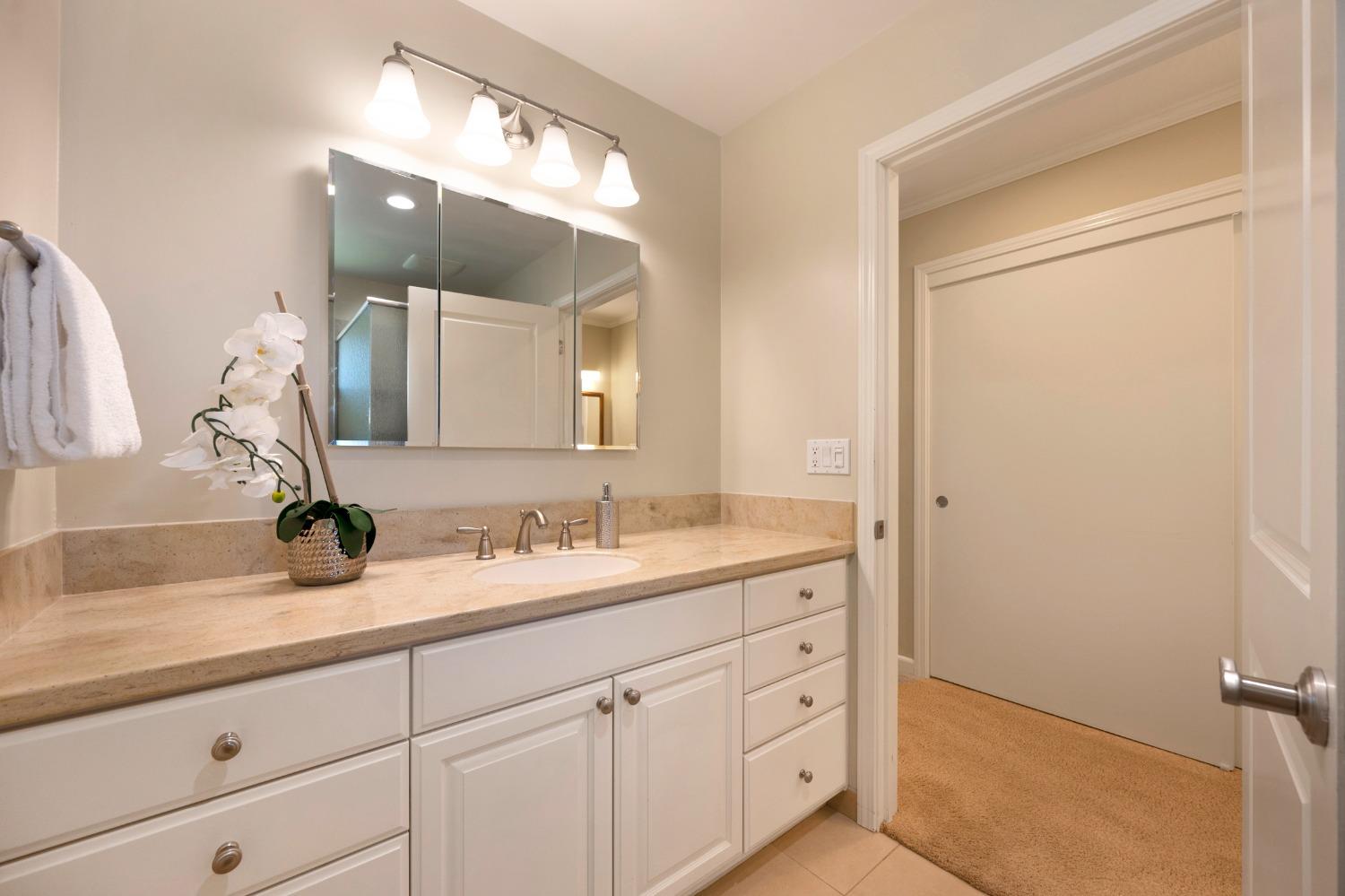 Detail Gallery Image 27 of 52 For 4146 Dena Way, Sacramento,  CA 95821 - 4 Beds | 2/1 Baths