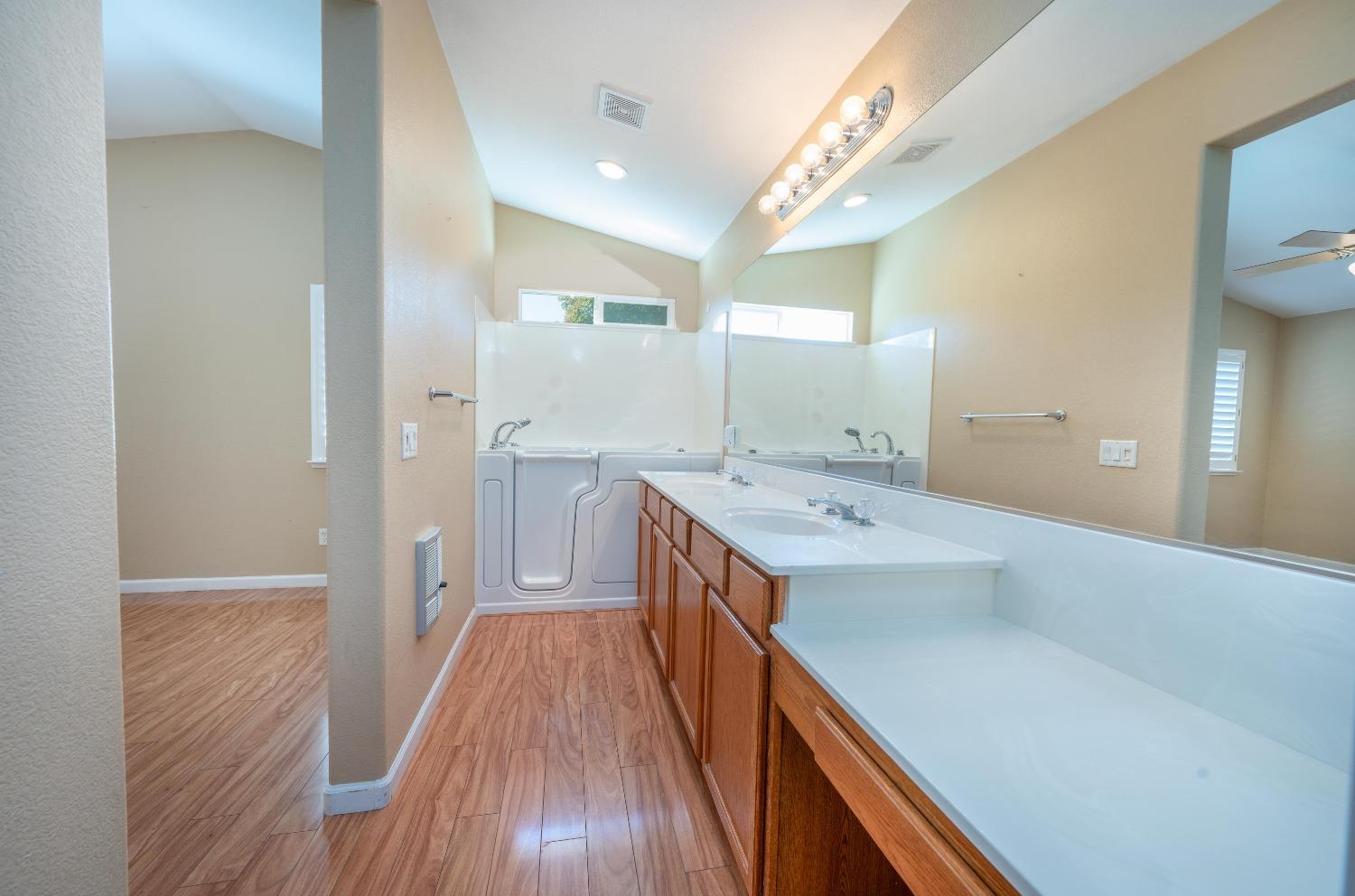 Detail Gallery Image 29 of 39 For 808 Aspirations Ct, Modesto,  CA 95356 - 3 Beds | 2 Baths