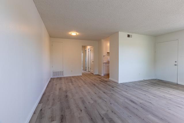 Detail Gallery Image 13 of 28 For 4601 Greenholme Dr #4,  Sacramento,  CA 95842 - 2 Beds | 1 Baths