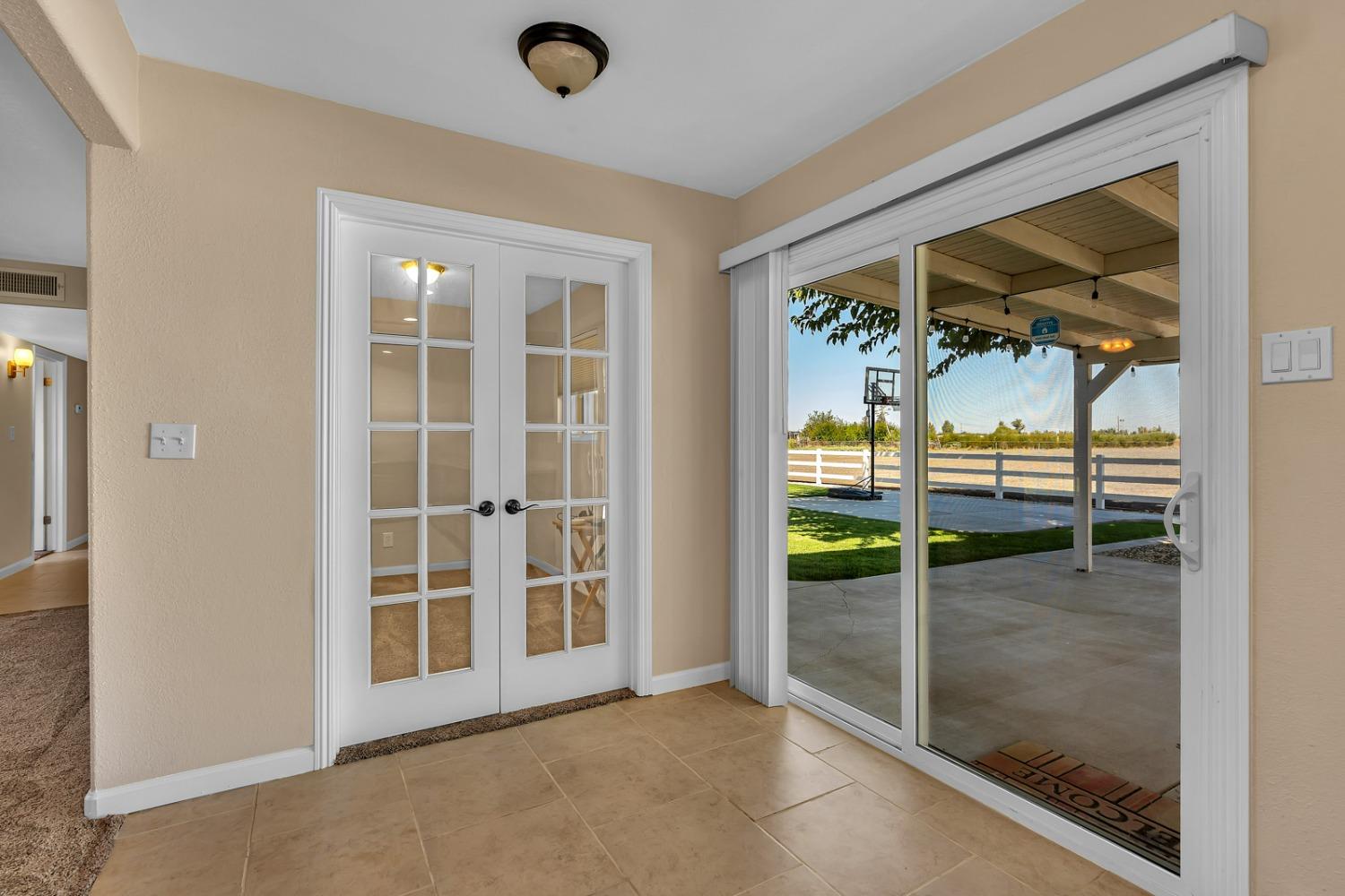 Detail Gallery Image 17 of 85 For 7810 Carmellia Ave, Dos Palos,  CA 93620 - 3 Beds | 2 Baths