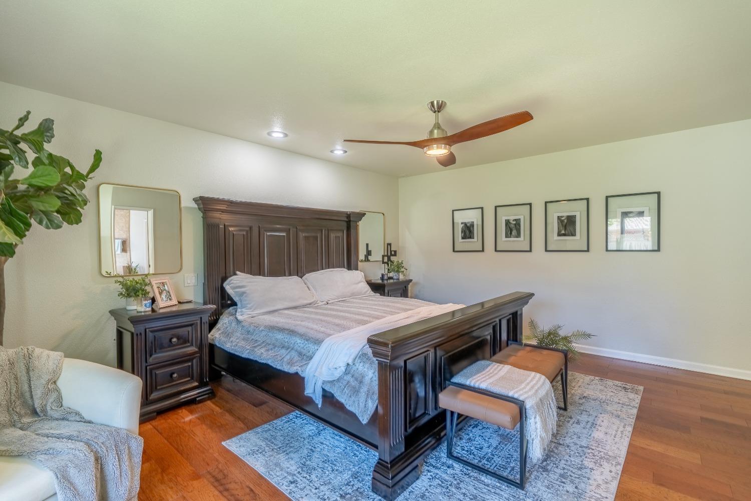 Detail Gallery Image 5 of 36 For 2518 Kirkwood Ave, Modesto,  CA 95350 - 3 Beds | 3/1 Baths