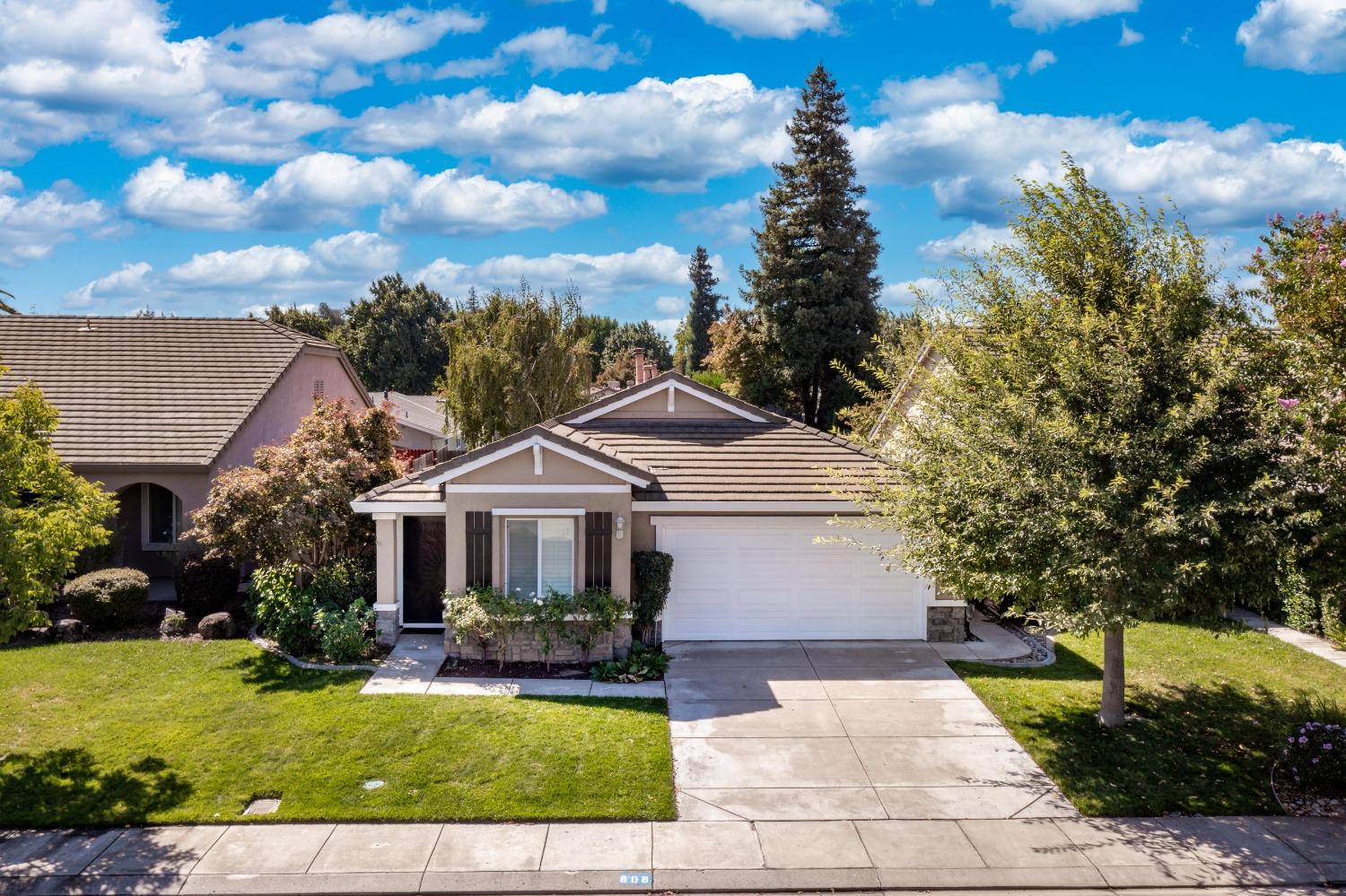 Detail Gallery Image 2 of 39 For 808 Aspirations Ct, Modesto,  CA 95356 - 3 Beds | 2 Baths