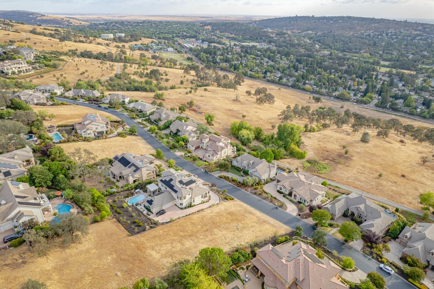 Detail Gallery Image 7 of 56 For 5207 Breese Cir, El Dorado Hills,  CA 95762 - – Beds | – Baths