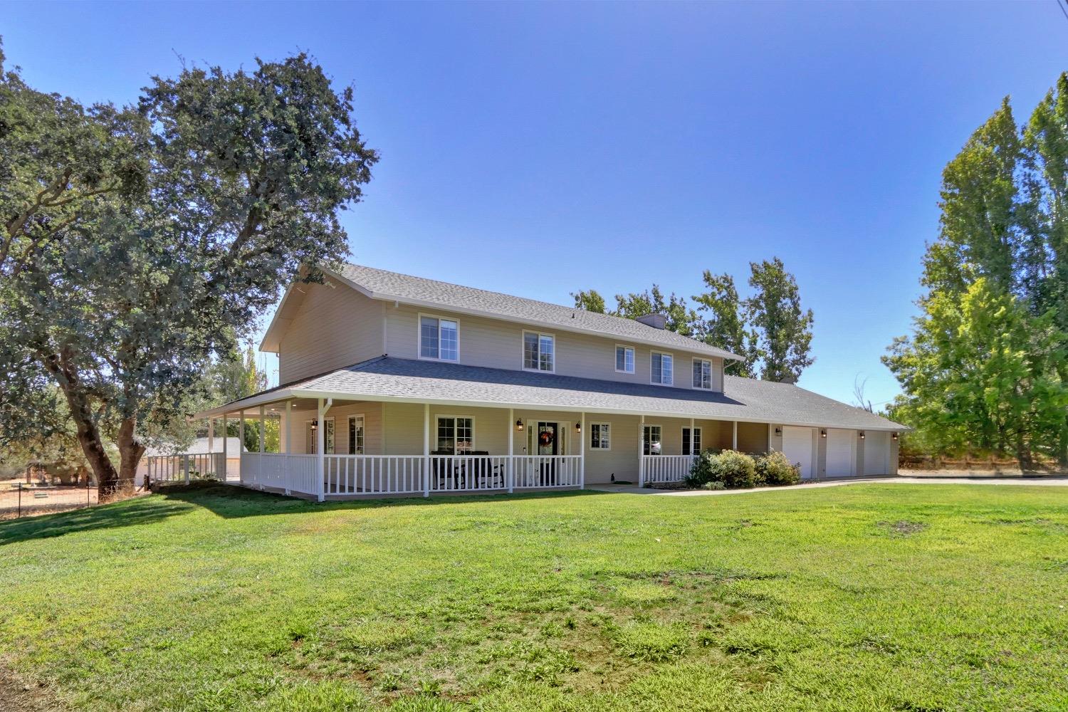 Detail Gallery Image 4 of 97 For 2873 Butler Ln, Valley Springs,  CA 95252 - 5 Beds | 3/1 Baths