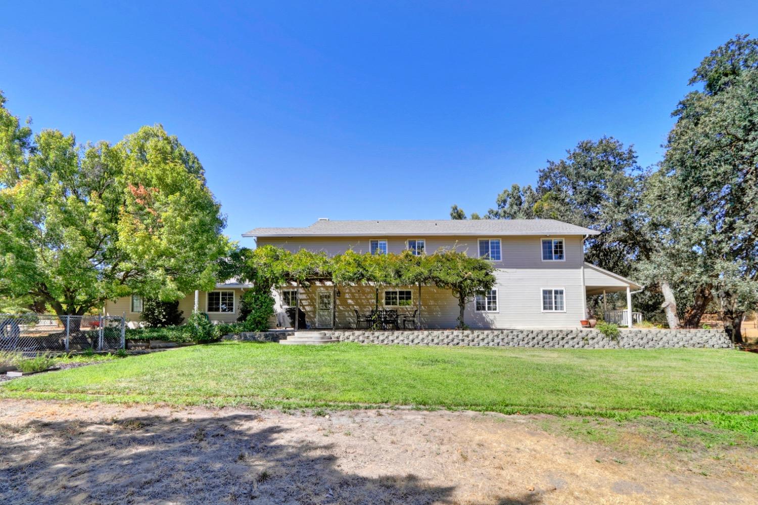 Detail Gallery Image 74 of 97 For 2873 Butler Ln, Valley Springs,  CA 95252 - 5 Beds | 3/1 Baths