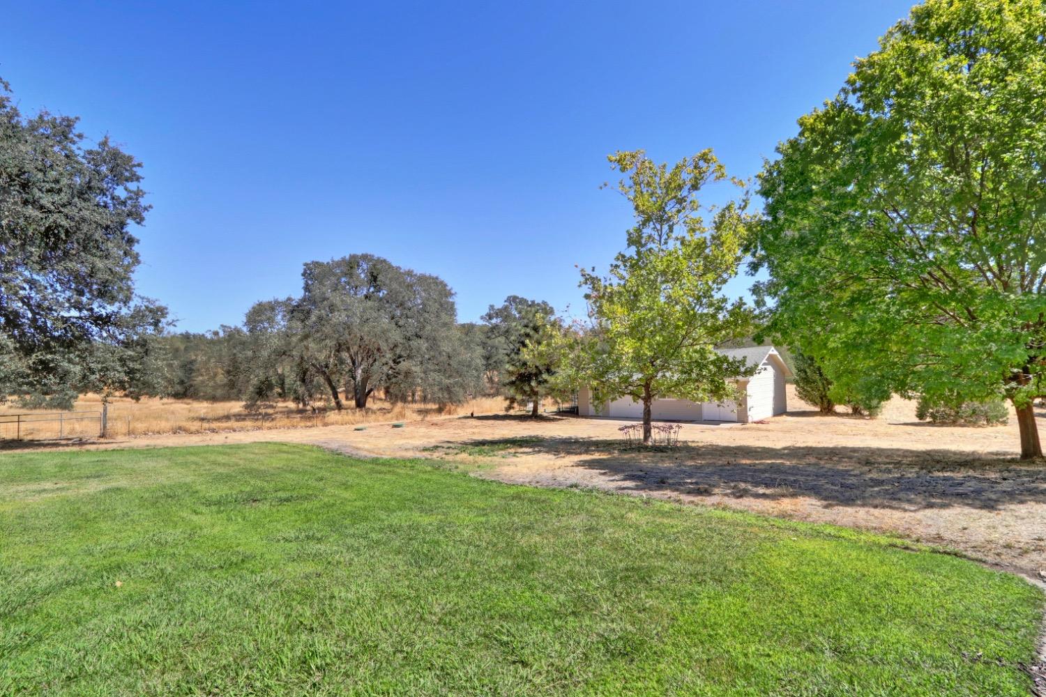 Detail Gallery Image 77 of 97 For 2873 Butler Ln, Valley Springs,  CA 95252 - 5 Beds | 3/1 Baths