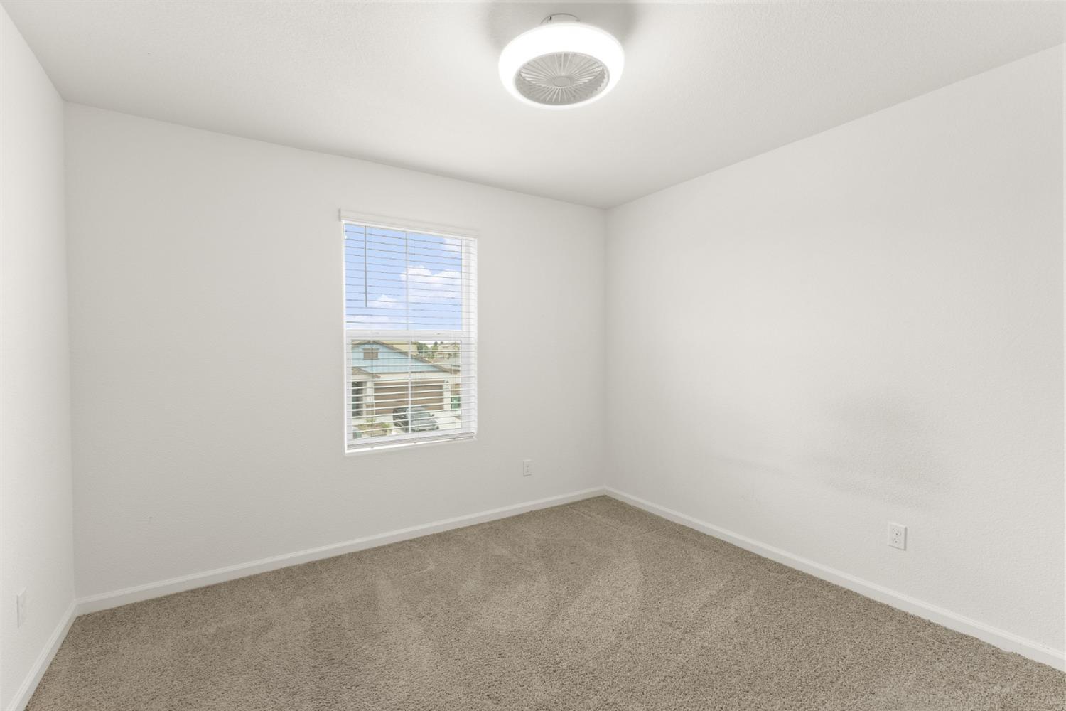 Detail Gallery Image 20 of 36 For 3337 Seger Way, Stockton,  CA 95212 - 4 Beds | 2/1 Baths