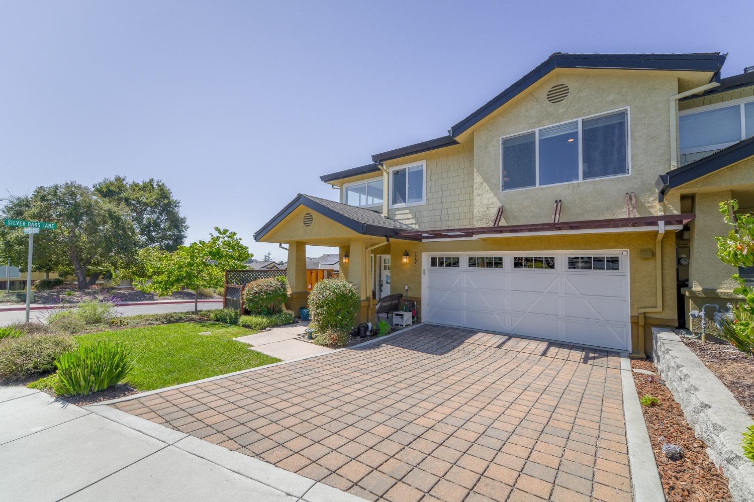 Detail Gallery Image 9 of 47 For 117 Fife Ln, Aptos,  CA 95003 - 3 Beds | 2/1 Baths