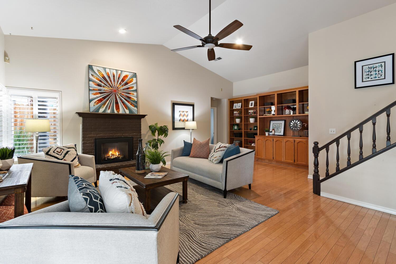 Detail Gallery Image 16 of 41 For 7455 Castano Way, Sacramento,  CA 95831 - 4 Beds | 2/1 Baths