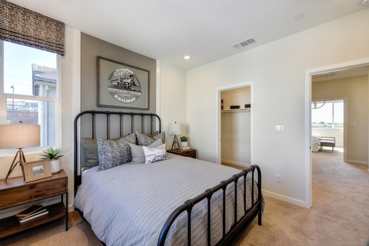 Detail Gallery Image 20 of 56 For 3420 Magnolia Way, Folsom,  CA 95630 - 3 Beds | 2/1 Baths