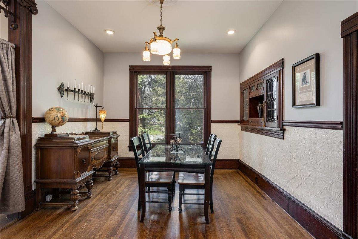 Detail Gallery Image 13 of 48 For 2985 Clay St, Placerville,  CA 95667 - 4 Beds | 4/1 Baths