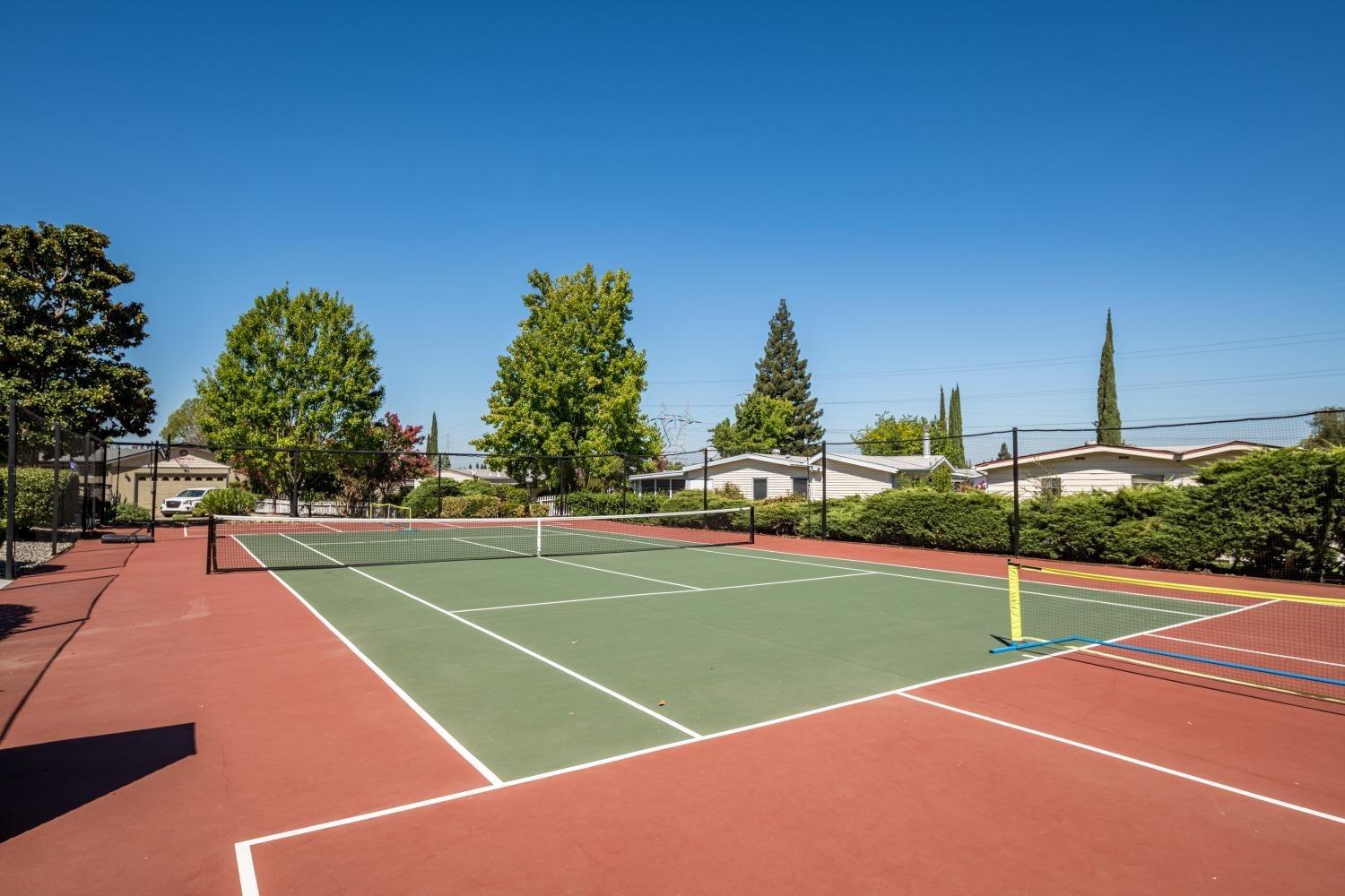 Detail Gallery Image 33 of 33 For 255 Kirkwood Dr, Roseville,  CA 95678 - 2 Beds | 2/1 Baths