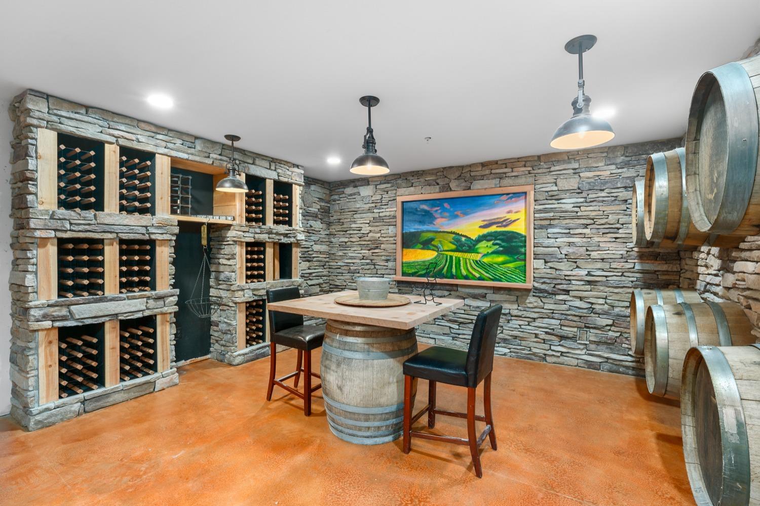 Detail Gallery Image 31 of 46 For 4951 Barnett Ranch Rd, Shingle Springs,  CA 95682 - 5 Beds | 4/2 Baths