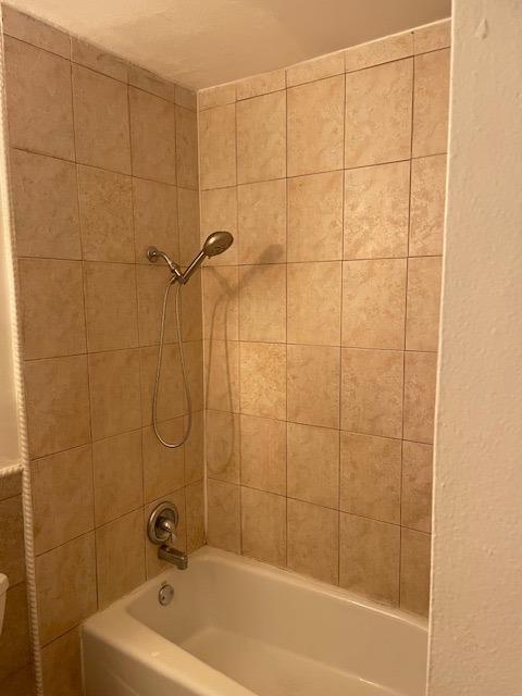 Detail Gallery Image 25 of 37 For 218 W K St, Los Banos,  CA 93635 - – Beds | – Baths