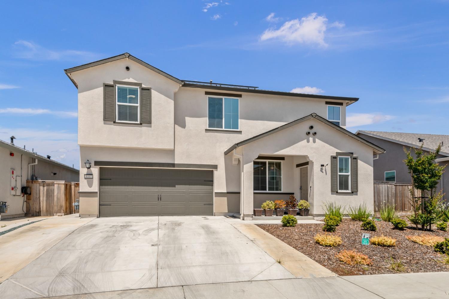 Detail Gallery Image 1 of 36 For 3337 Seger Way, Stockton,  CA 95212 - 4 Beds | 2/1 Baths